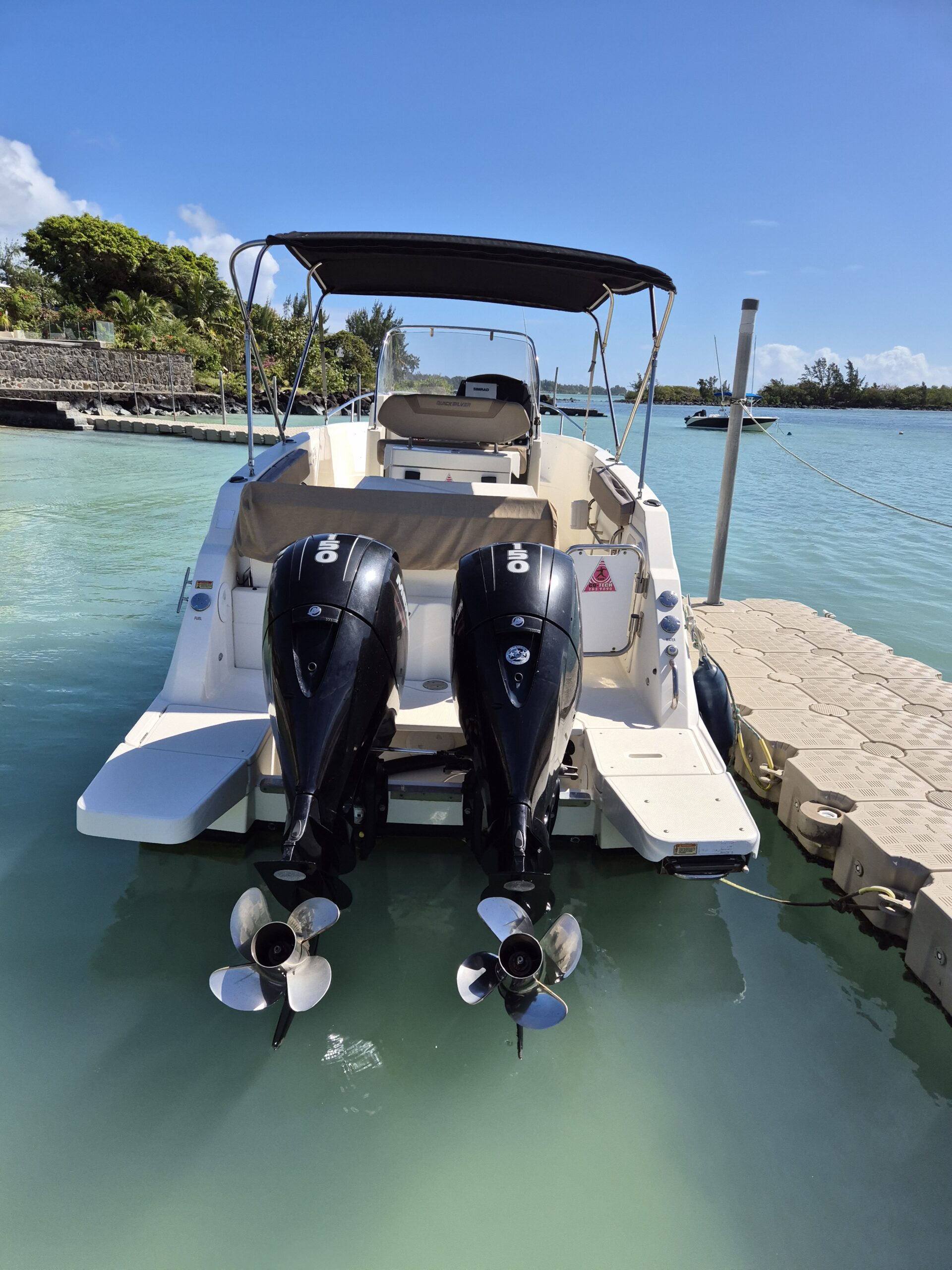 Quicksilver Activ Open 805