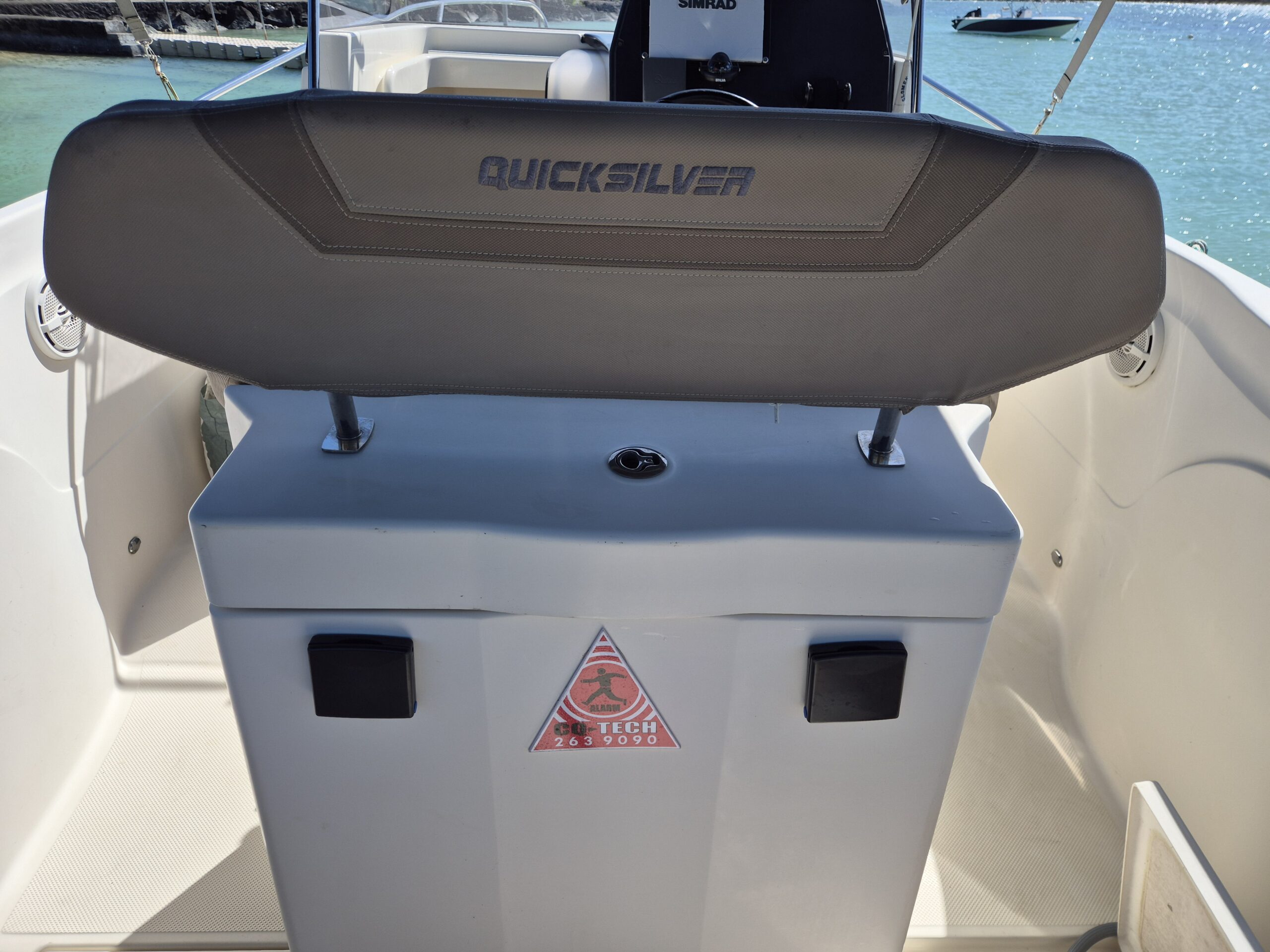 Quicksilver Activ Open 805