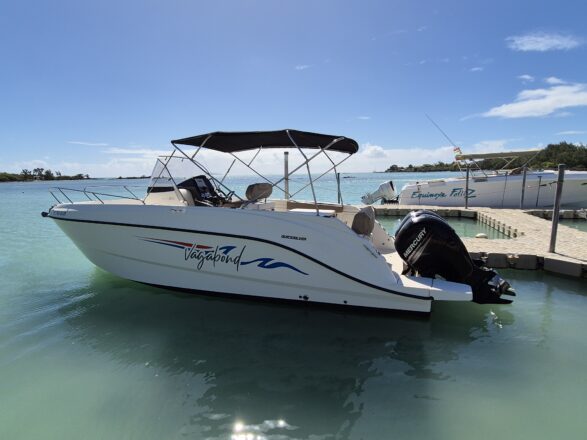 Quicksilver Activ Open 805