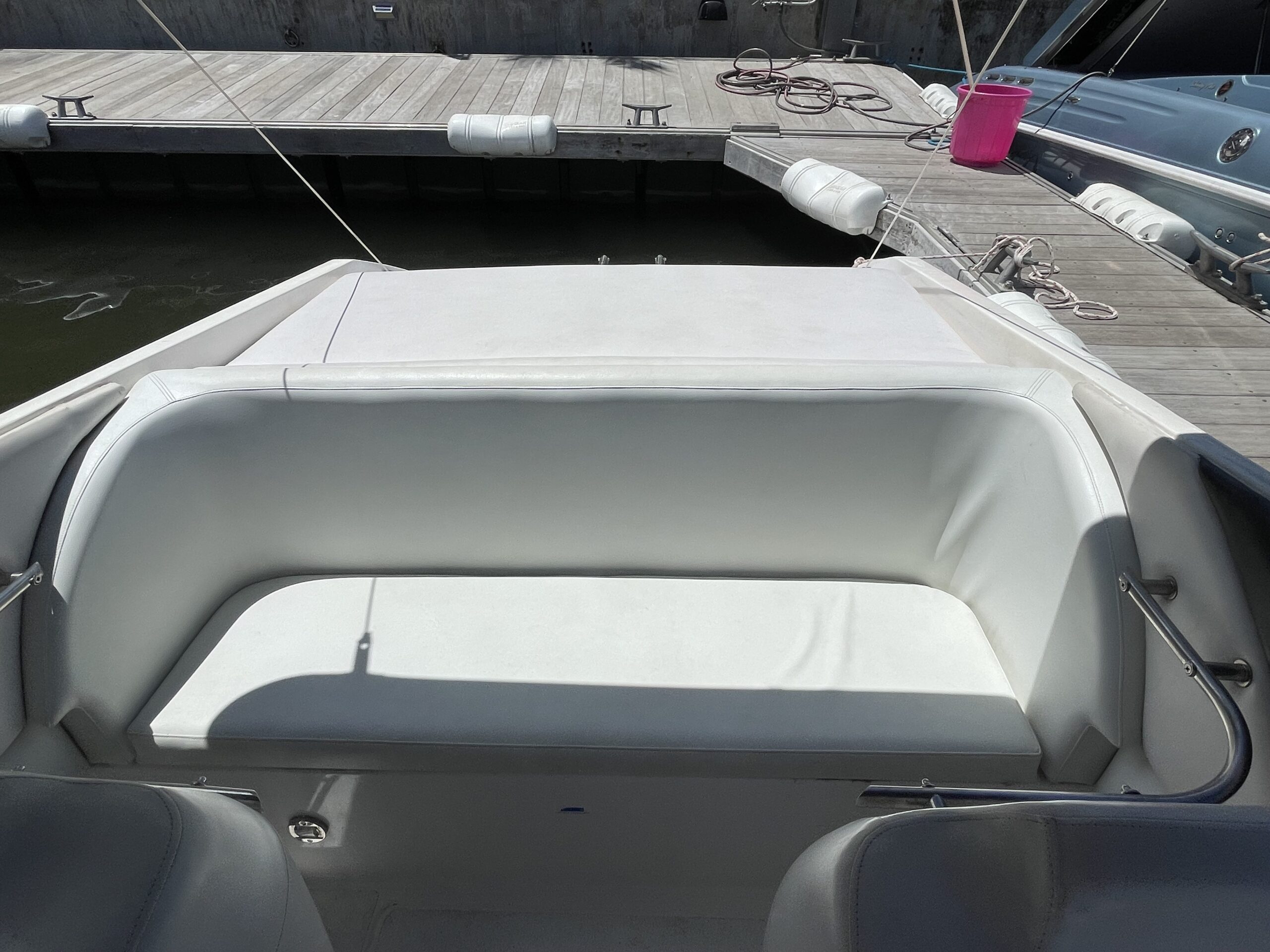 Wellcraft Scarab 30