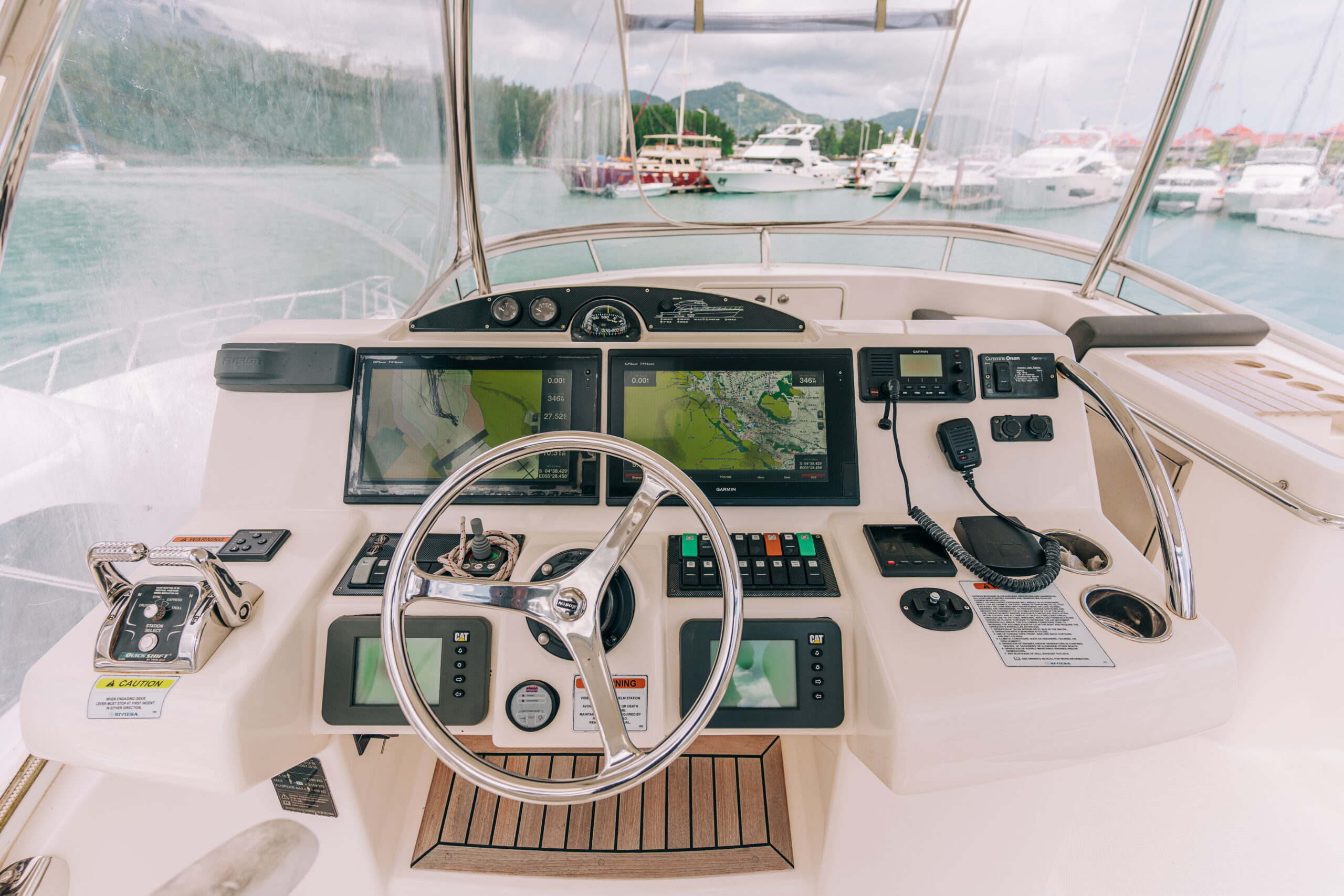 Riviera 45 open fly bridge 2016
