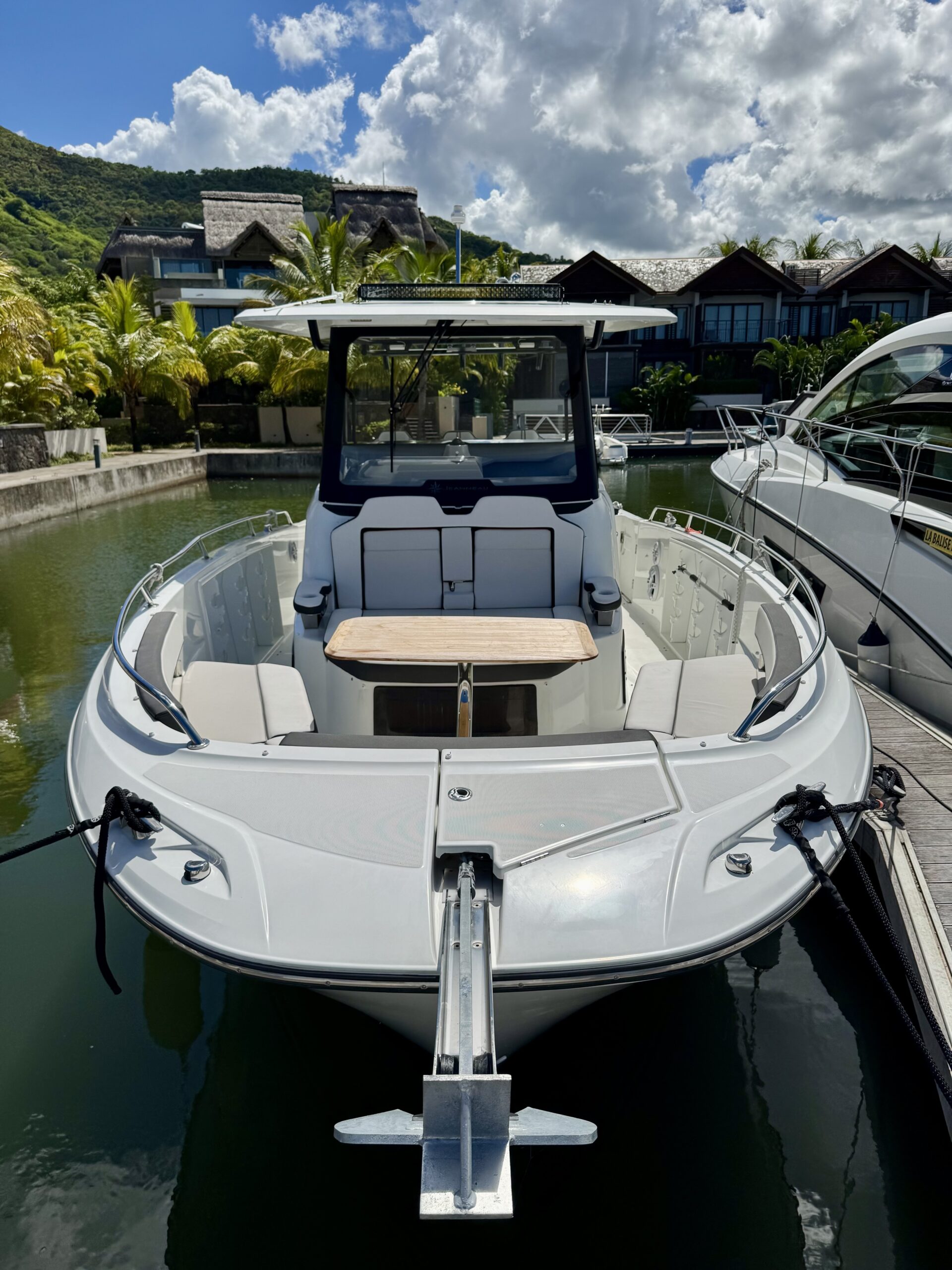 Jeanneau Cap Camarat 10.5CC