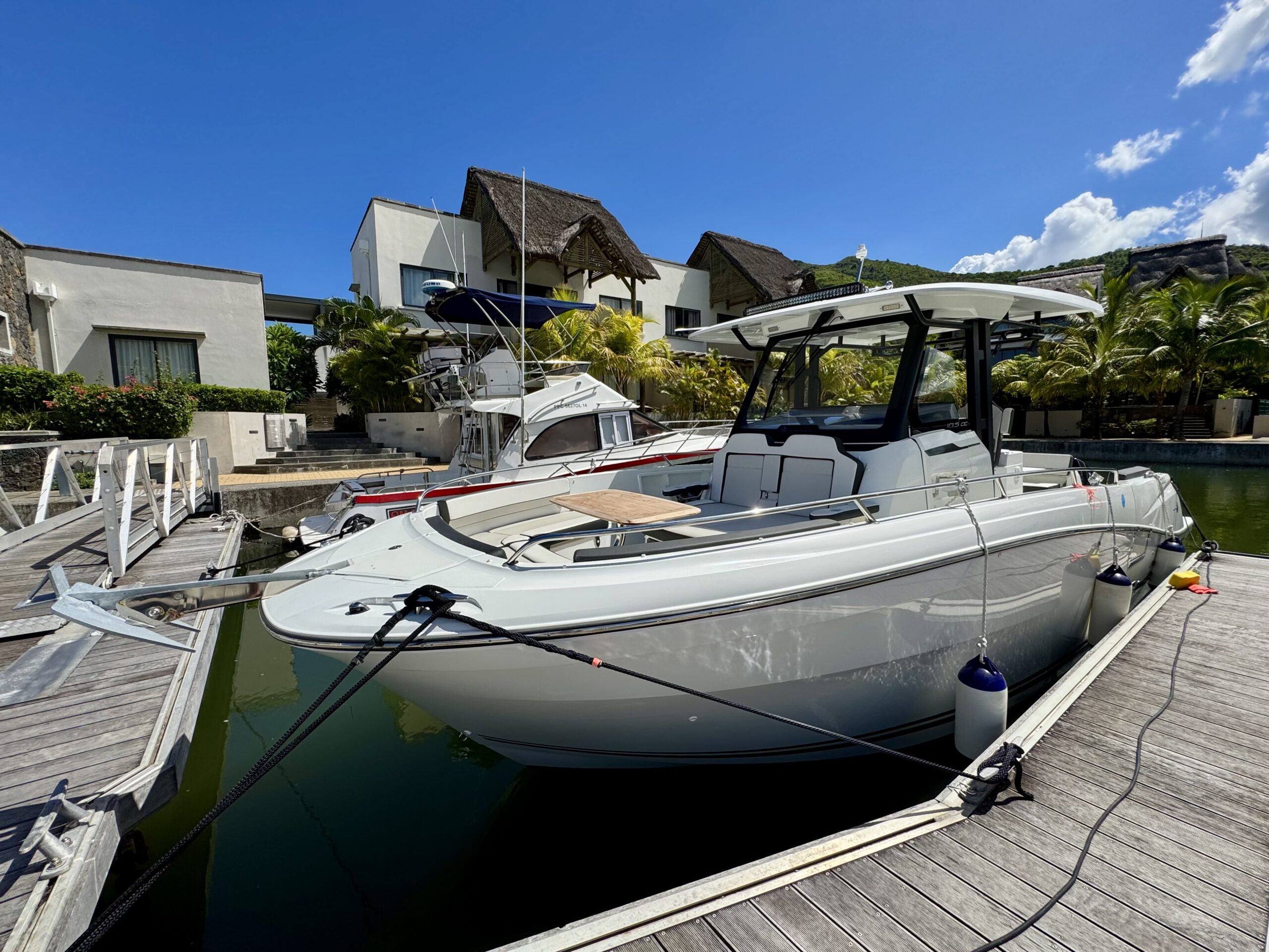Jeanneau Cap Camarat 10.5CC