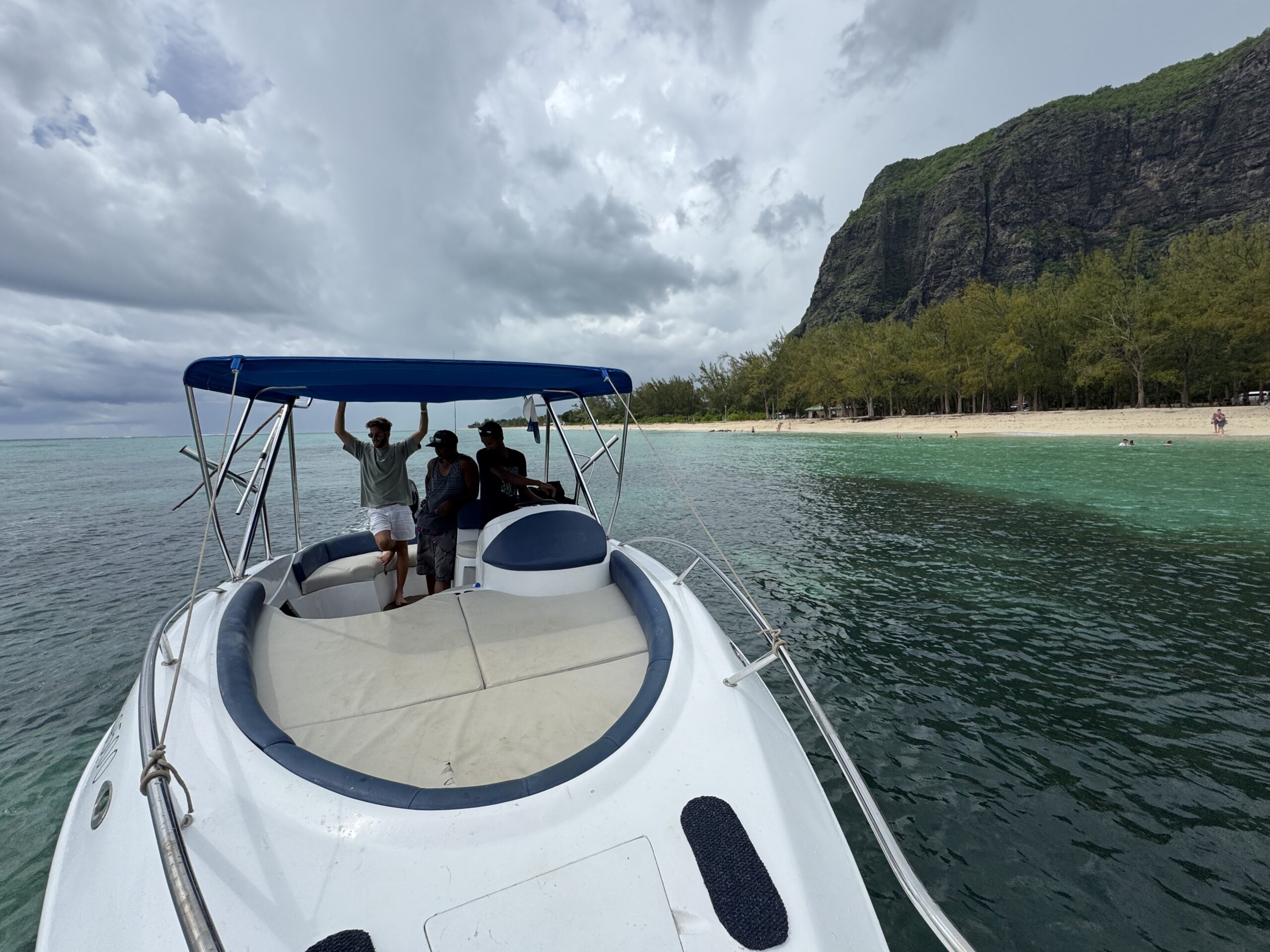 Speedboat 26ft