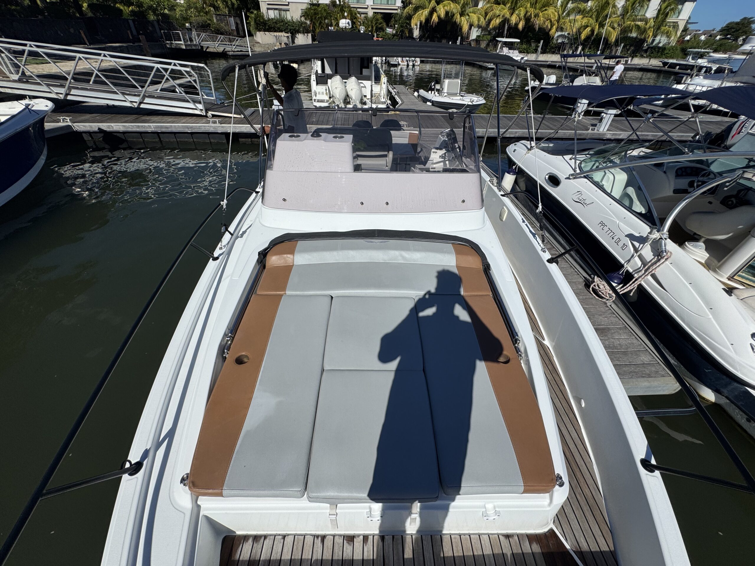 Beneteau Flyer 9 SunDeck
